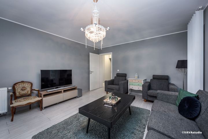 Apartament 1 · Coresi